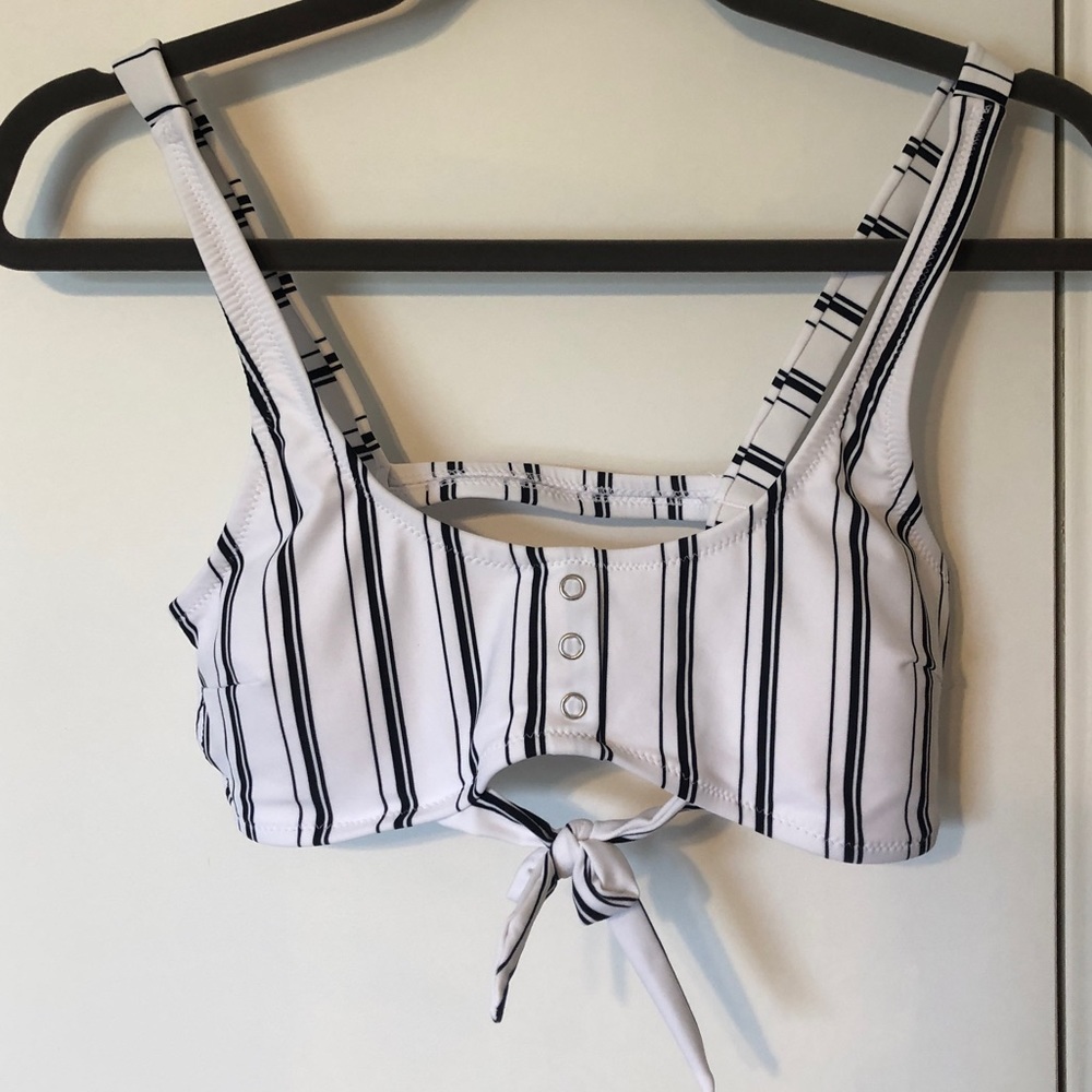 Bathing suit top